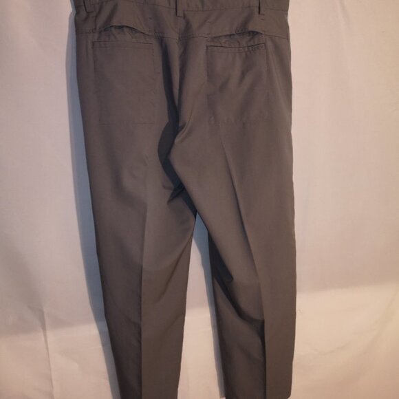 Izod XEG Men's Size 36/30 Straight Leg Grey Golf / Dress Pants - Picture 2 of 6